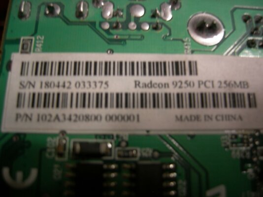 Radeon 9250 PCI 256MB.jpg