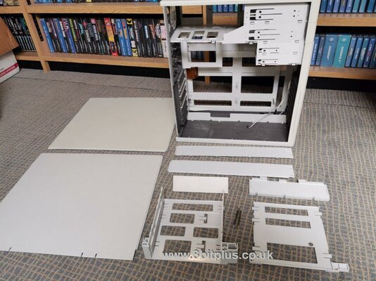 A1200_Infinitiv_Case (4).jpg