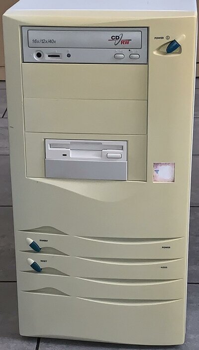 A4K Alice Case Front.jpg