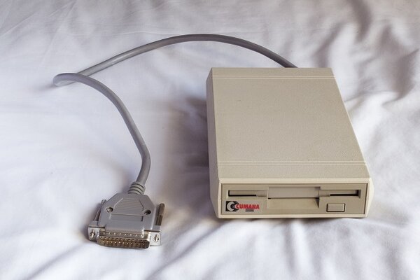 Cumana_CAX_354_Disk_Drive_for_Amiga_(front_and_top).jpg