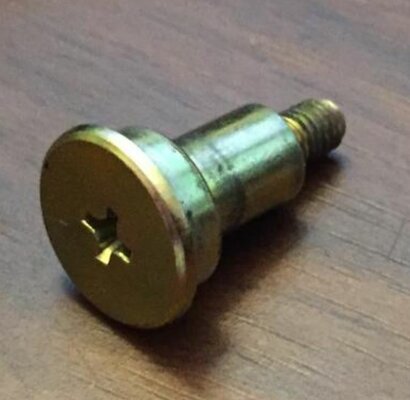 SX-64HandleBolt.JPG