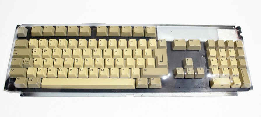 AmiBay-A1200 Keyboard 2.jpg