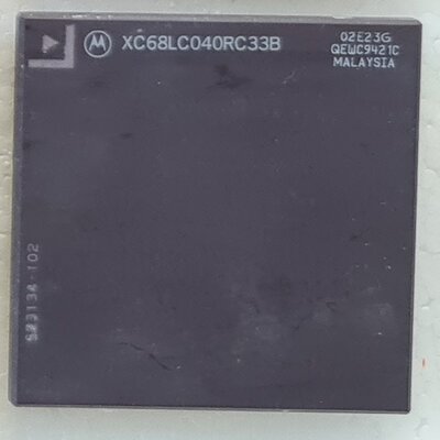 MC68EC040RC33B v2.jpg