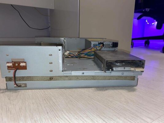 A3000 inside front.jpg