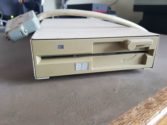 External 5¼ Floppy drive 880kB 2.jpg