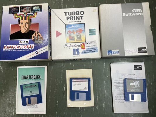 Software packages 1.jpg