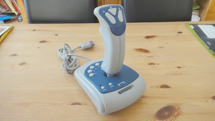 PS1 Joystick_1.jpg