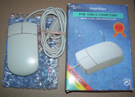 Alfa Data boxed mouse.jpg