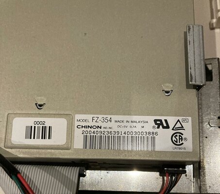 A1200_01_floppy.jpg