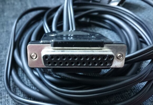 RGB cable Amibay2.JPG