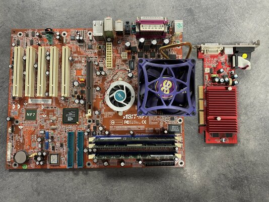 Closed Abit NF7 v2 mainboard AMD Athlon XP 3000 CPU 1GB RAM