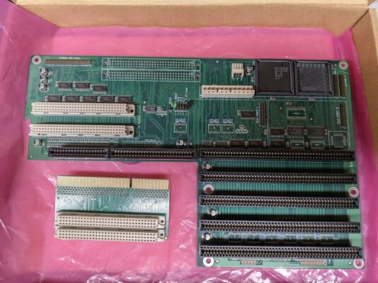 【箱出し並美品】　アマダ　ゾイド　ガード　2000年 Sold - Elbox Amiga 1200 ZIV Zorro II expansion bus and a