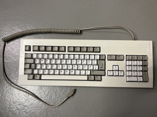 A4000-Keyboard_1.jpeg