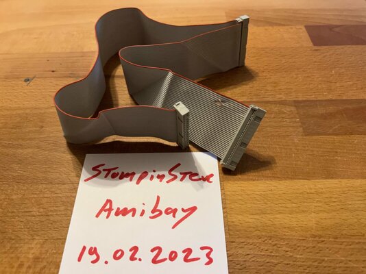 A2000 Floppy Cable_1.JPG