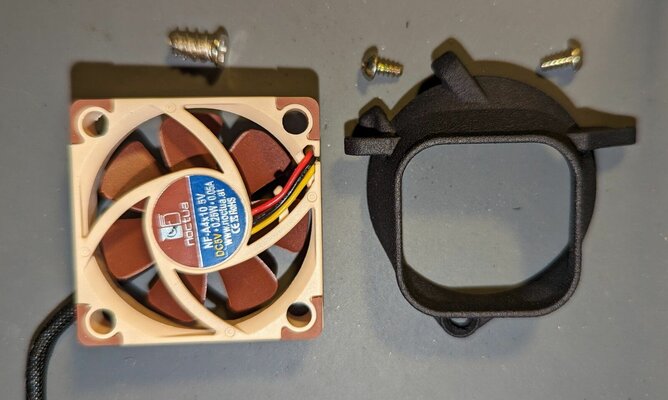 dreamcast 20230924 fan.jpg