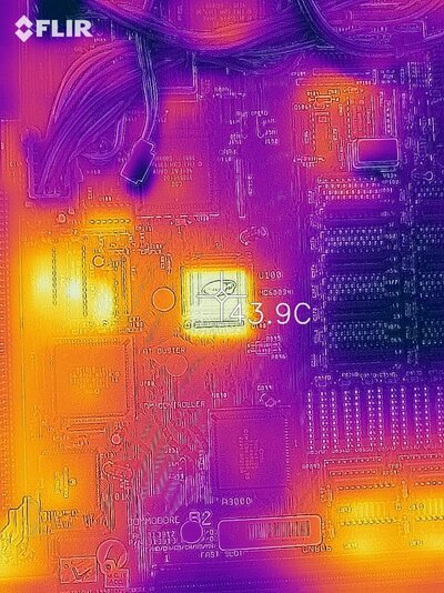 cpu heat after running 30 mins.jpg