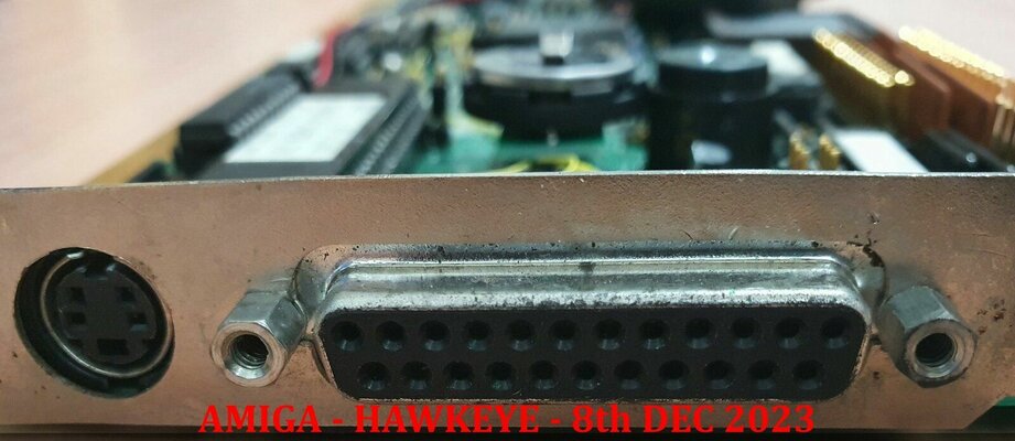 A2386SX Floppy Diskdrive Port.jpg