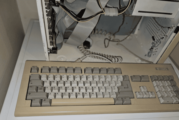 A1200 Power tower - Keyboard front.PNG