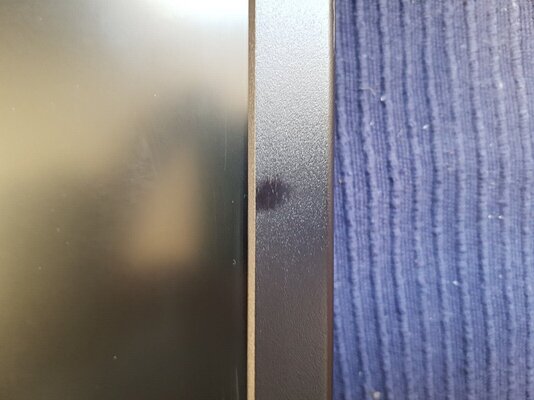 BenQ912 scratch right.jpg