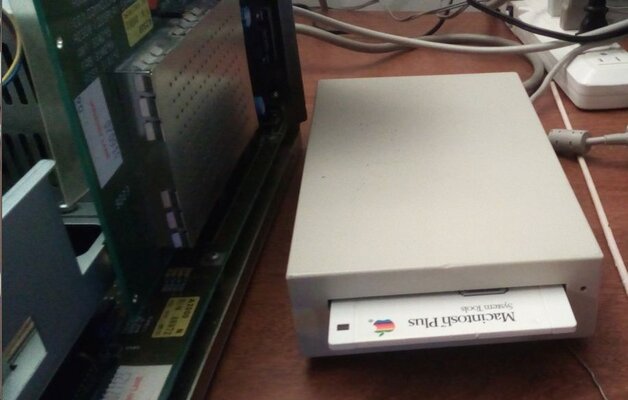 Closed - A-Max v2.5 (A-Max II 1990) by Readysoft | AmiBay Closed - A-Max v2.5 (A-Max II 1990) by Readysoft | AmiBay
