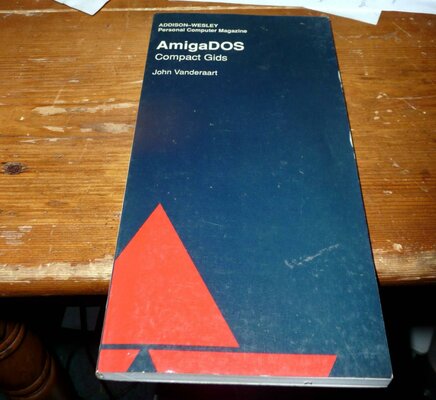 amigados compact gids - john vanderaart - dutch.jpg