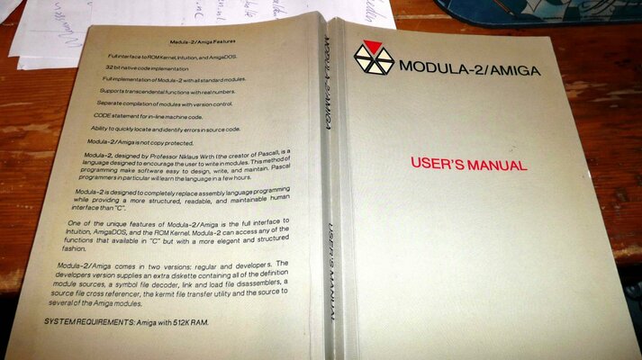 modula-2-amiga - english-.jpg
