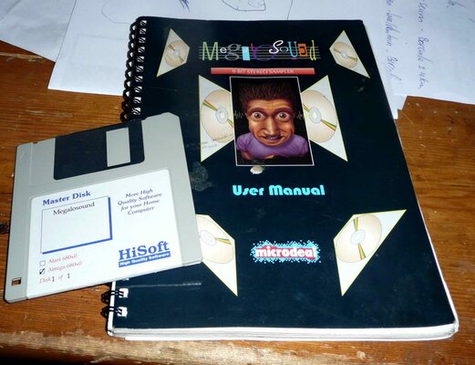 megalosound + manual - no cardridge.jpg