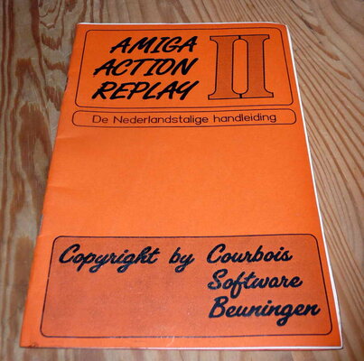 amiga action replay 2 - dutch manual.jpg