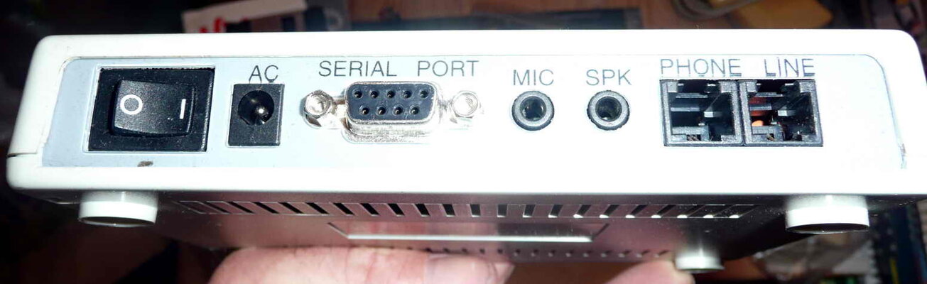 External Victory V.90 (56kbps) modem-03.jpg