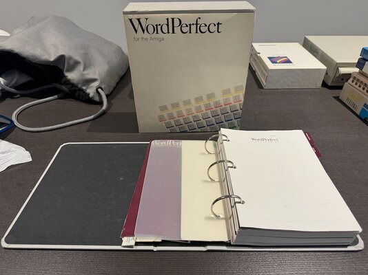 Wordperfect Date Closed - WordPerfect Box and Binder | AmiBay