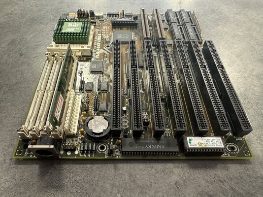 Sold - Asus VL/I-486SV2GX4 v2.0 VLB mainboard / 256kB cache