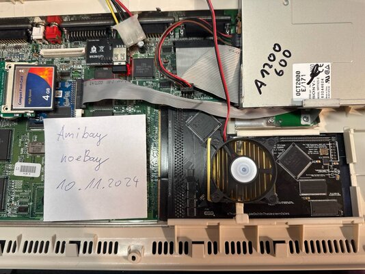 For Sale - Motorola 68060 CPU MC68060RC50 71E41J Rev.6 For Sale - Motorola 68060 CPU MC68060RC50 71E41J Rev.6