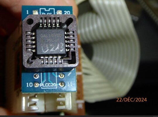 A4000 3M to PLCC20 Gal.JPG