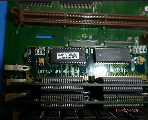 Mac 7200 PPC IBM 801 3MB Vram.JPG