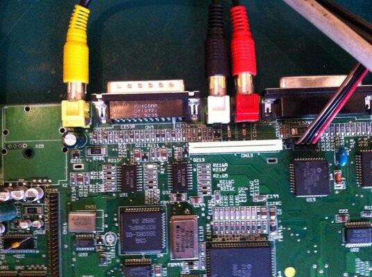 audio non polorised.jpg