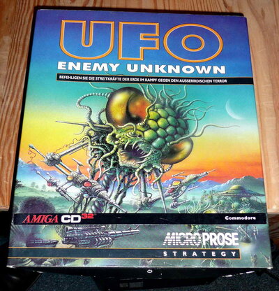 UFO cd32 boxed-01.jpg