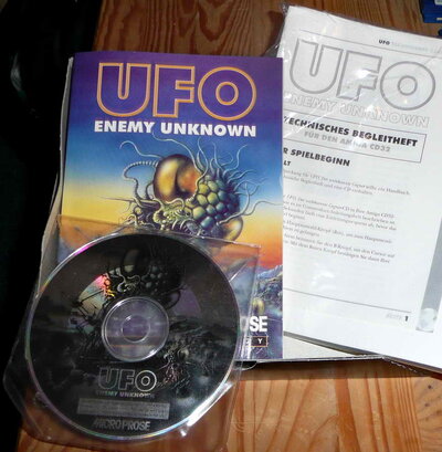 UFO cd32 boxed-03.jpg