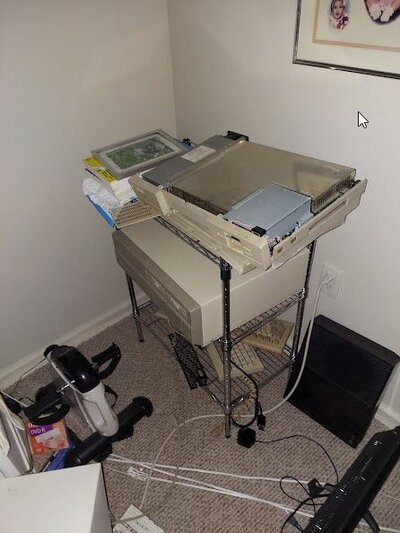 amiga 1000 -2500.jpg