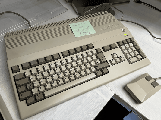 Closed - Amiga 500 2MB CHIP + HDMI + Super Denise - super