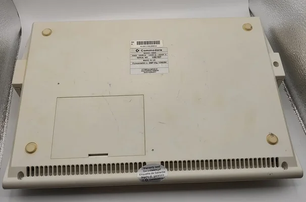 Amiga-600-Computer-Bundle-3.webp