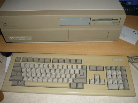 Amiga 2000 68030-1.JPG