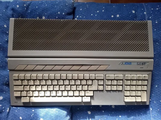 Atari_520_Stf_02.webp