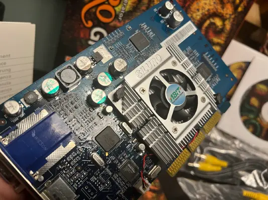 AbitSiluro460 (6).webp