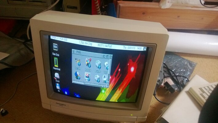 Sold - Commodore 1942 monitor | AmiBay