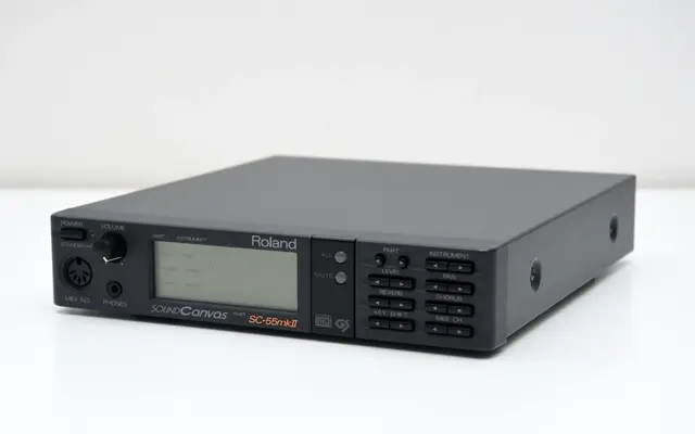 Sold - Roland SC-55 mkII | AmiBay