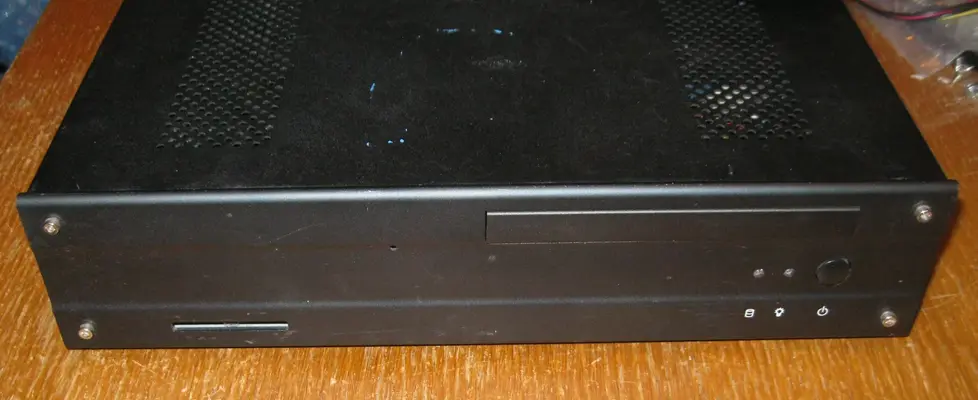 For Sale - Casetronic Travla C137 mini-ITX case HTPC aluminum | AmiBay