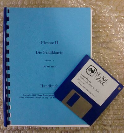 picasso ii amiga graphics card book and diskette.jpg