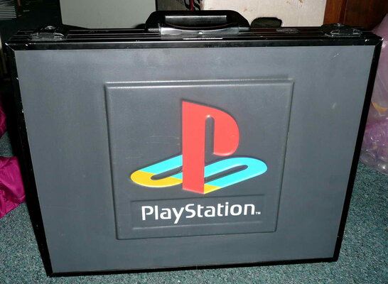 playstation suitcase -01.jpg