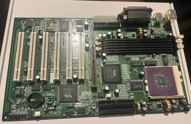 TMC FW-TI5VGF マザーボード For Sale - TMC TI5VGF AMD K6-2+ 350AUZ Super Socket 7 Mainboard