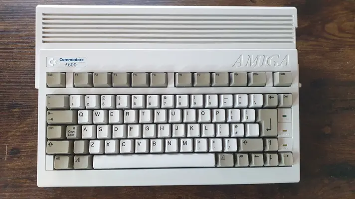 Sold - Amiga 600 - Very Good Condition - Warranty Seal | AmiBay